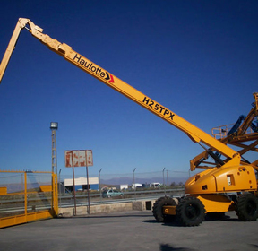 Телескопический подъемник Haulotte H25TPX