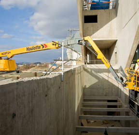 Телескопический подъемник Haulotte H28TJ+